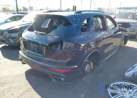 2016 Porsche Cayenne Turbo S z USA, uszkodzony, nr VIN WP1AC2A27GLA86678